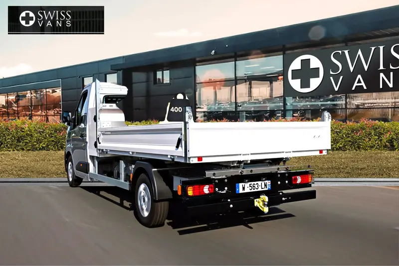 New renault Master Tipper