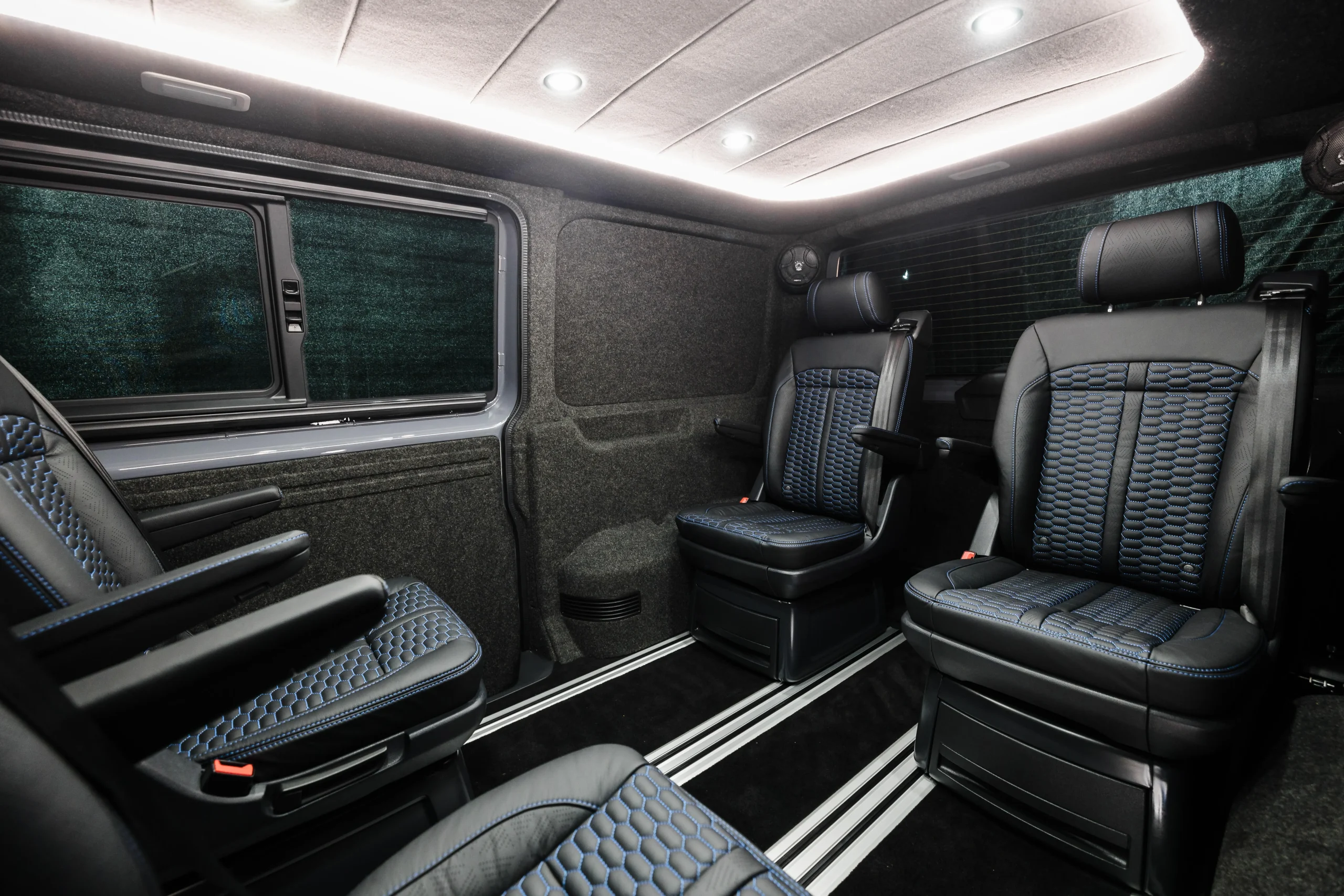 VW Transporter Caravelle 204 DSG