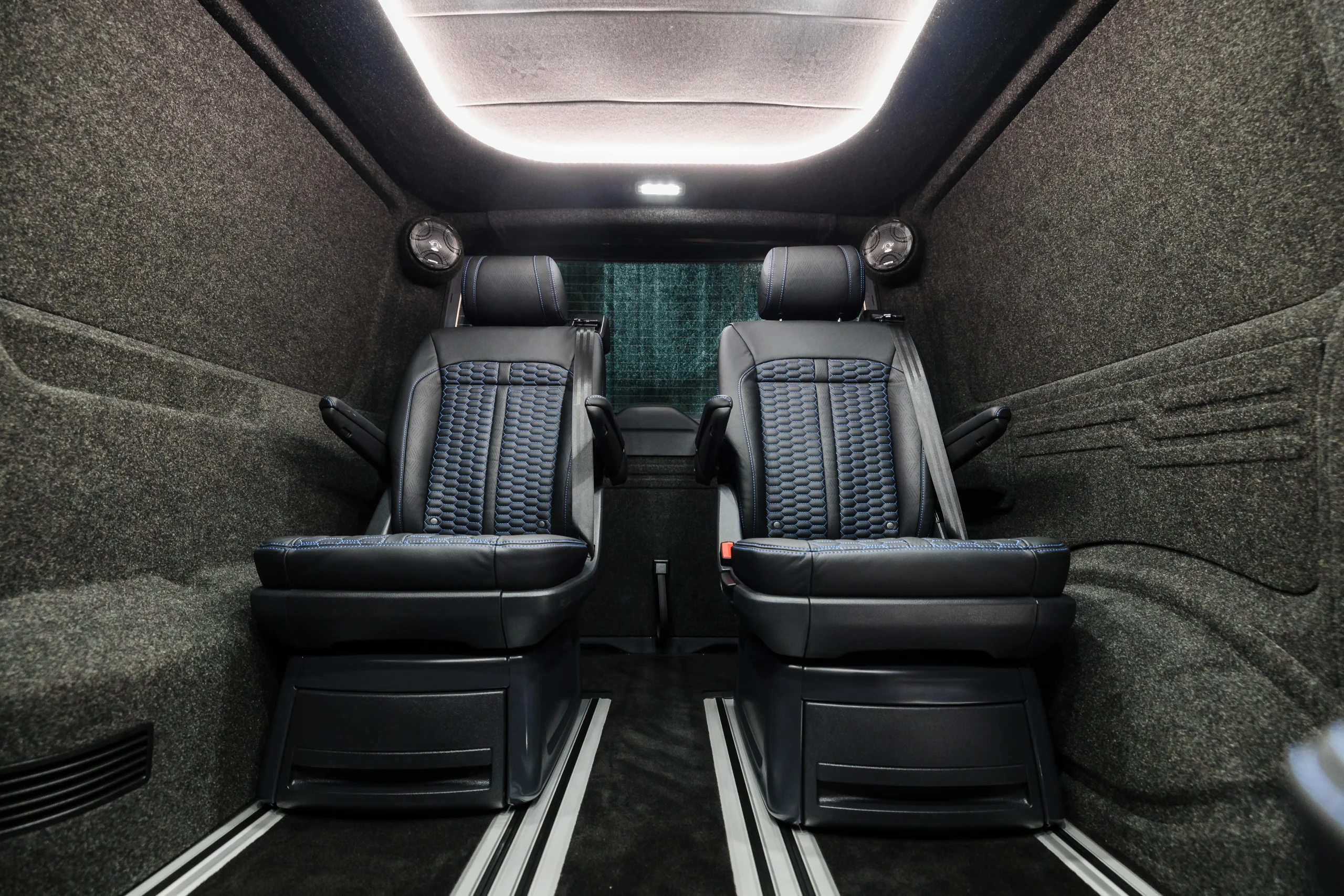 VW Transporter Caravelle 204 DSG