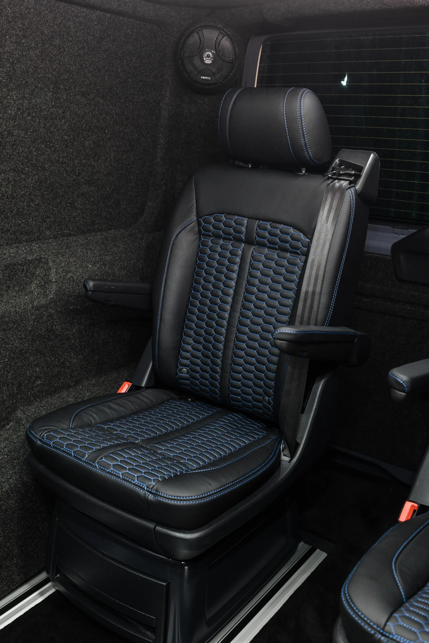 VW Transporter Caravelle 204 DSG