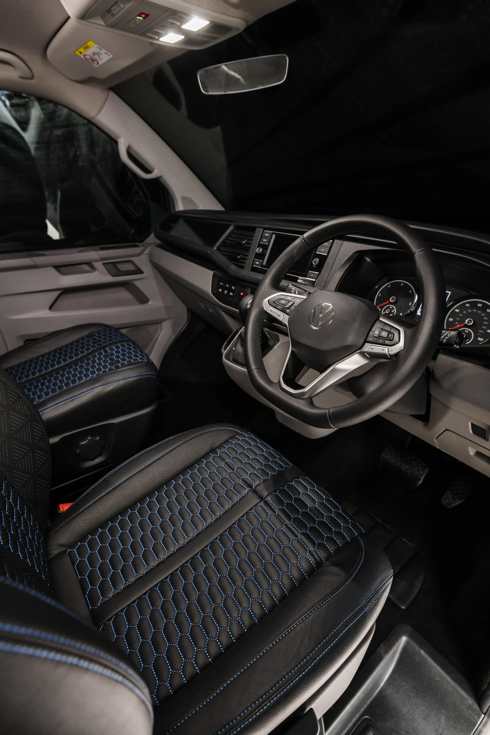 VW Transporter Caravelle 204 DSG