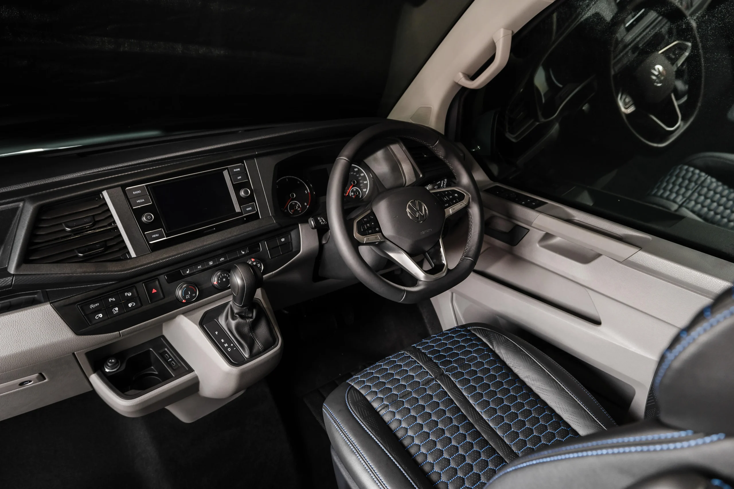 VW Transporter Caravelle 204 DSG