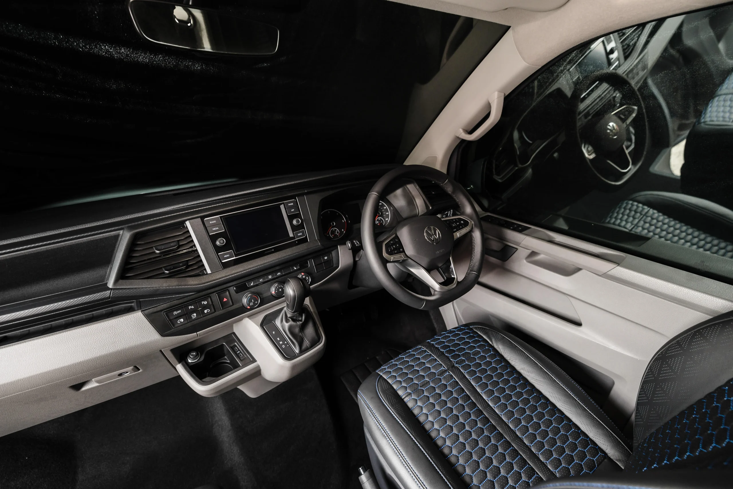 VW Transporter Caravelle 204 DSG