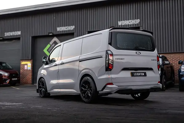 Leighton Vans Transit Custom